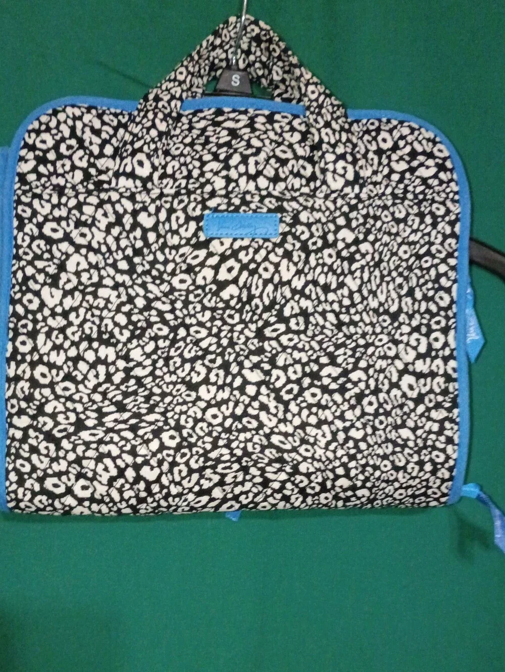 Vera Bradley selling as